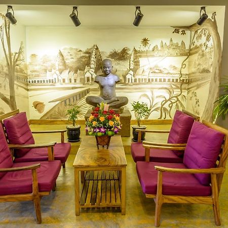 Double Leaf Boutique Hotel Пном Пен Екстериор снимка
