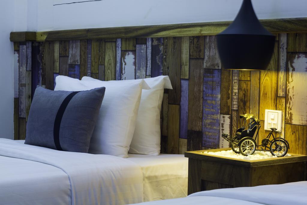 Double Leaf Boutique Hotel Пном Пен Екстериор снимка