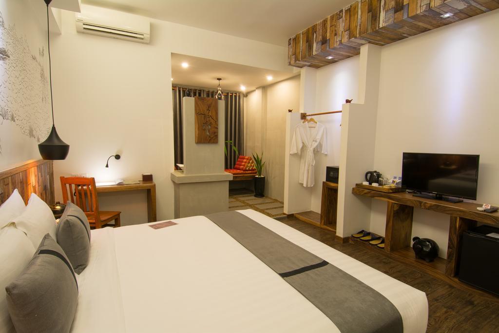 Double Leaf Boutique Hotel Пном Пен Екстериор снимка