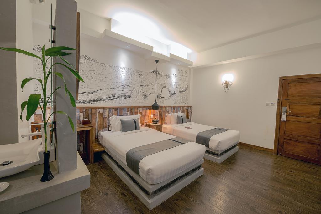 Double Leaf Boutique Hotel Пном Пен Екстериор снимка