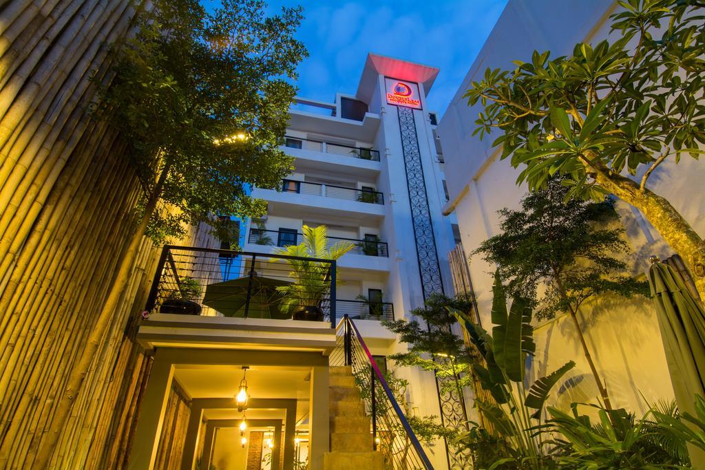 Double Leaf Boutique Hotel Пном Пен Екстериор снимка