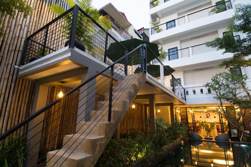 Double Leaf Boutique Hotel Пном Пен Екстериор снимка