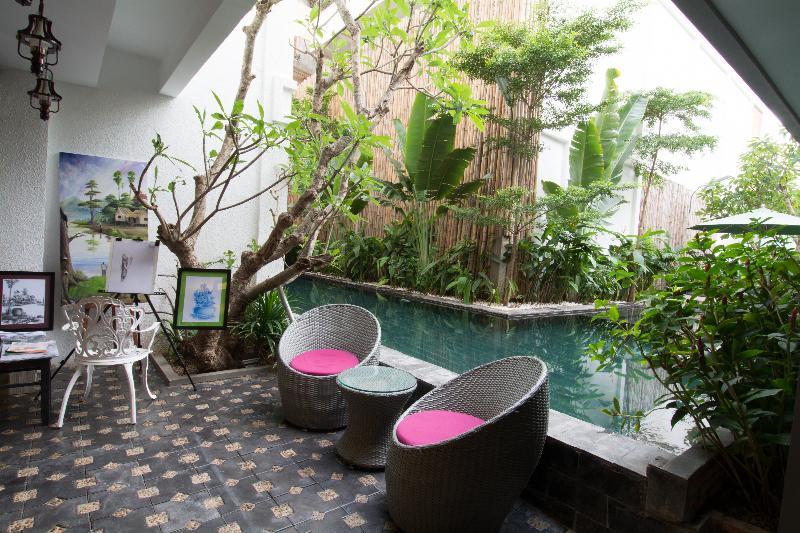 Double Leaf Boutique Hotel Пном Пен Екстериор снимка