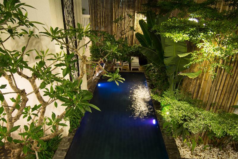 Double Leaf Boutique Hotel Пном Пен Екстериор снимка